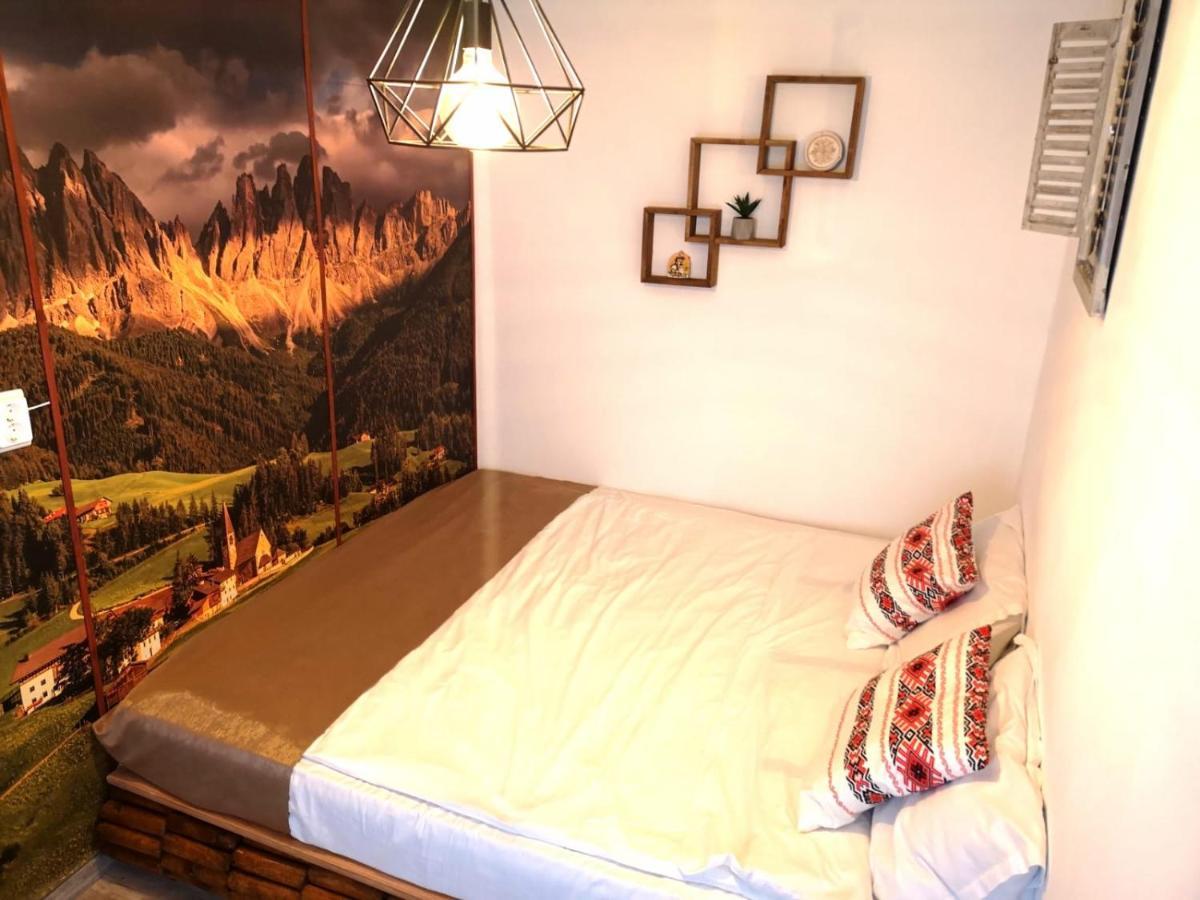 Traditional Boutique Brasov Luaran gambar