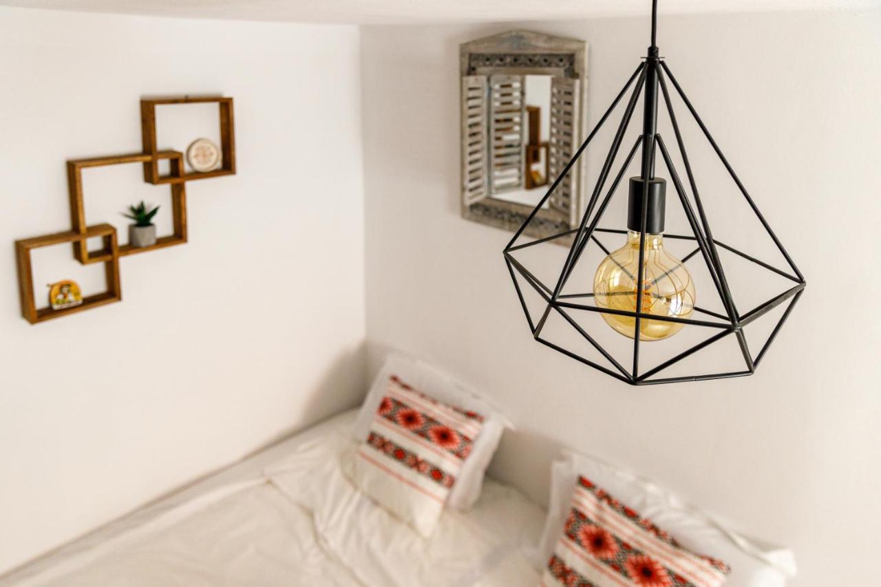 Traditional Boutique Brasov Luaran gambar