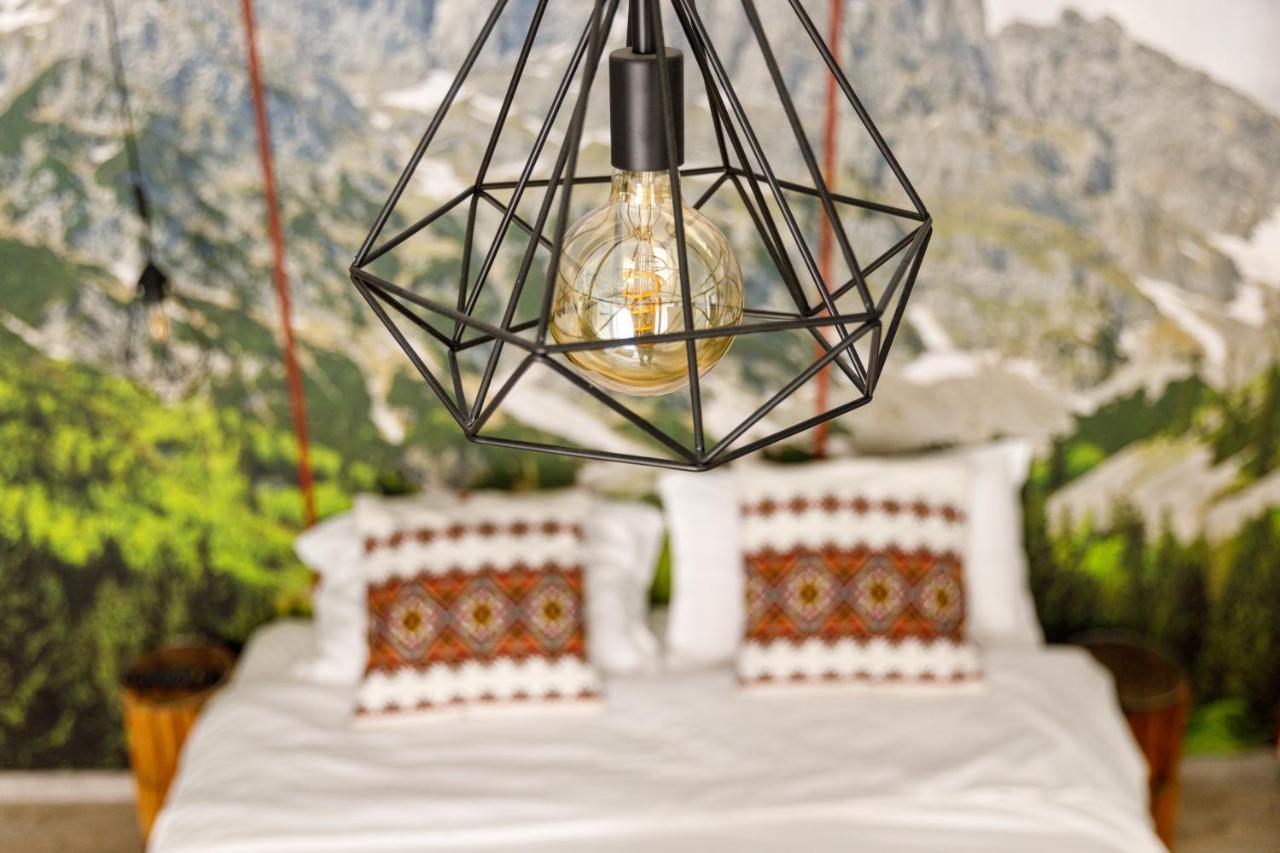 Traditional Boutique Brasov Luaran gambar